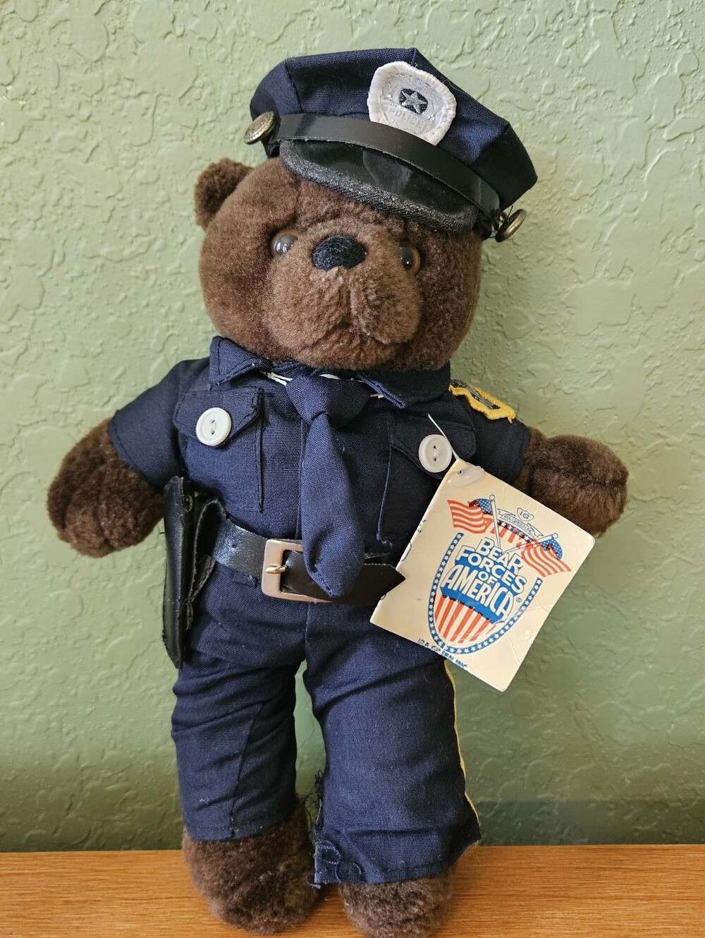 NWT- Vintage 1989 Bear Forces of America Police Officer Teddy Bear Cop Holster